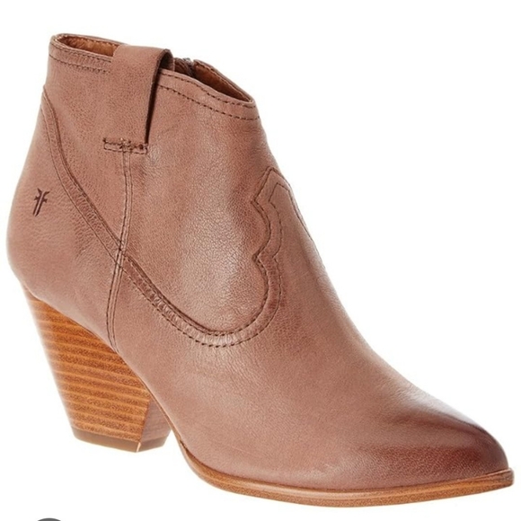 Frye Reina Western Yoke Distressed Brown Leather Ankle Boots Winter Spring - Picture 12 of 13